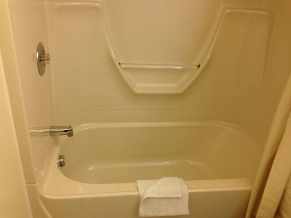 Petawawa River Inn & Suites image 6